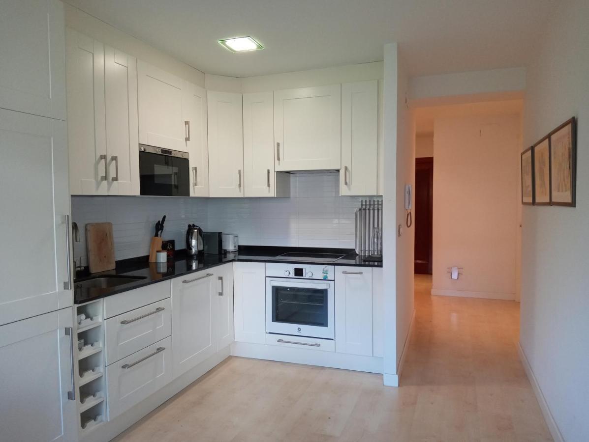 Surf And Art Apartment Parking Gratuito Oviede Extérieur photo